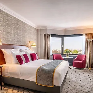 **** Hotel Barsey By Warwick Belgien